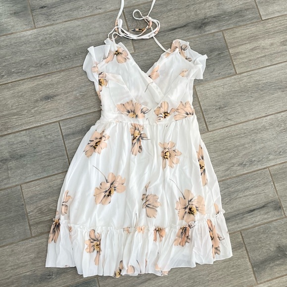 Floral Sundress - Picture 4 of 9